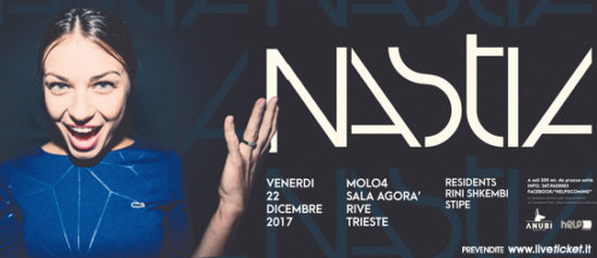 Helpiscoming with Nastia al Molo 4 a Trieste