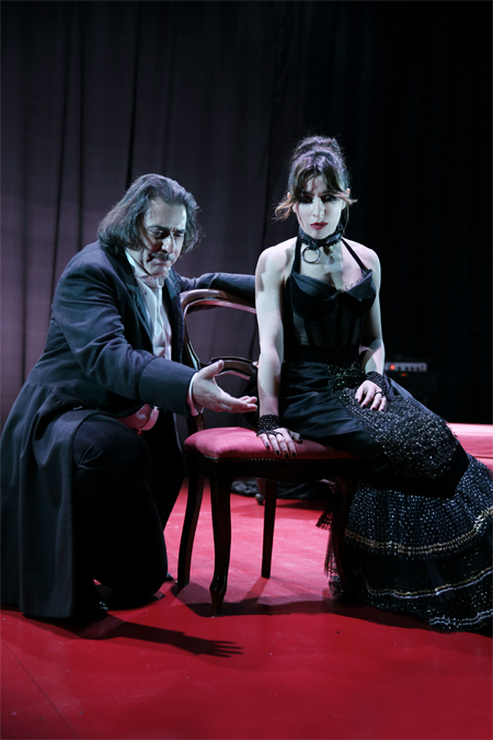 Sabrina Impacciatore e Valter Malosti "Venere in pelliccia" al Teatro Astra di Bellaria Igea Marina