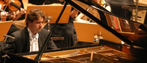 Alexei Volodin pianoforte al Teatro Tatà di Taranto